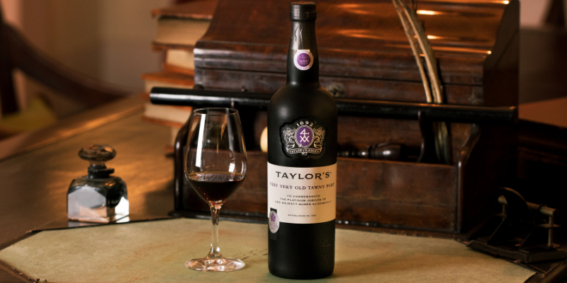 Taylor’s brengt limited edition Port uit ter ere van Queen Elizabeth II