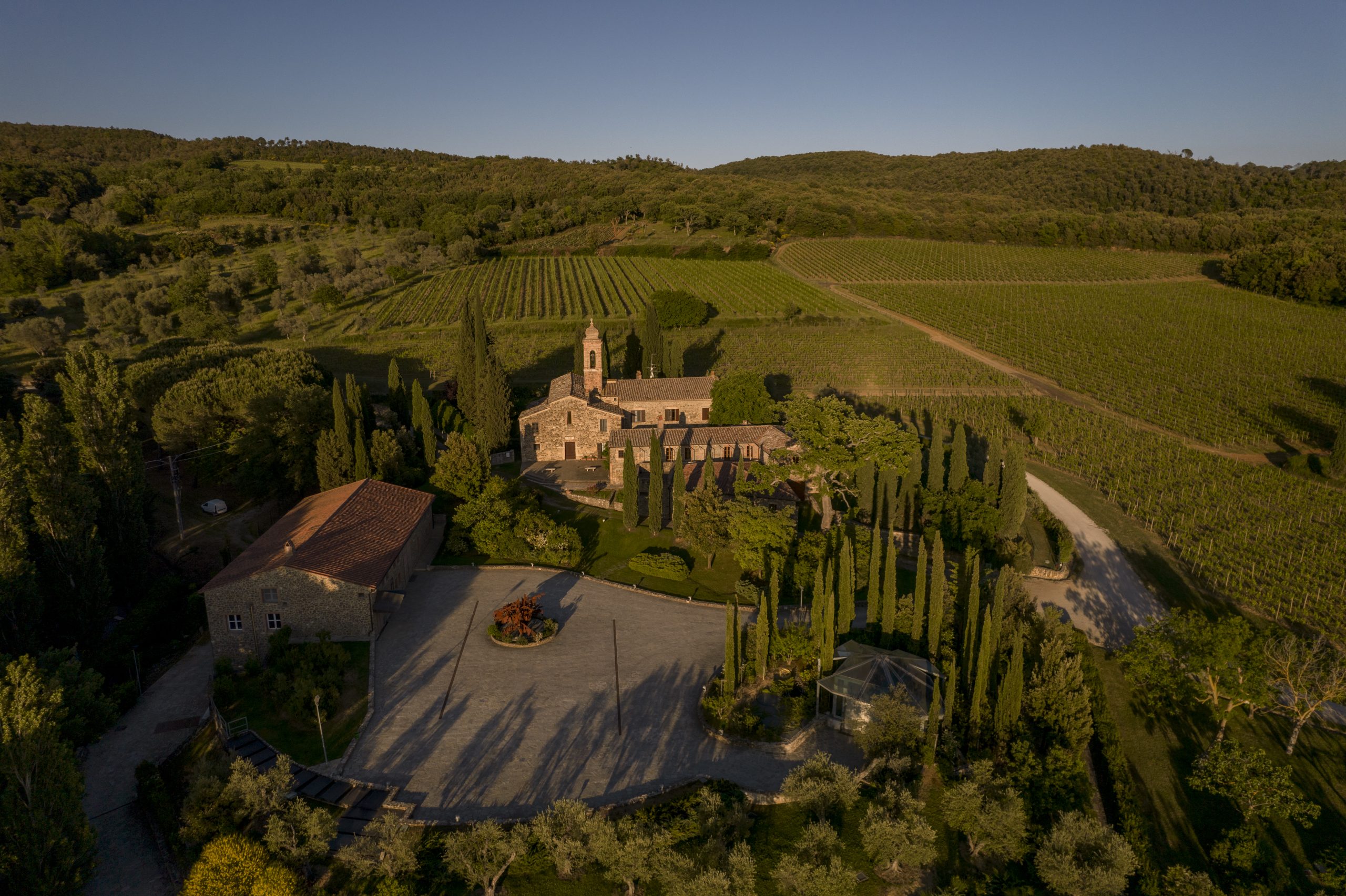 Pieve Santa Restituta Brunello di Montalcino 2018: fris en elegant